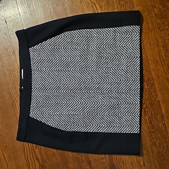 J. Crew Dresses & Skirts - J Crew Black and White Skirt